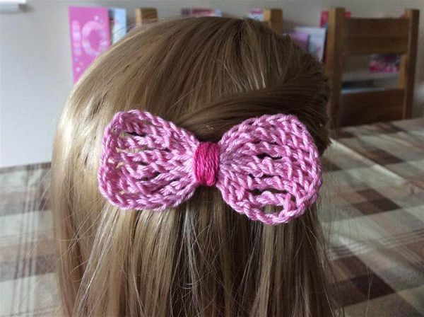  crochet hair bow