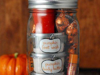 Cute Mother's Day Gifts in Mason Jars - Best Mother's Day Gift Ideas