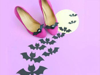 DIY Bat Shoe Clips