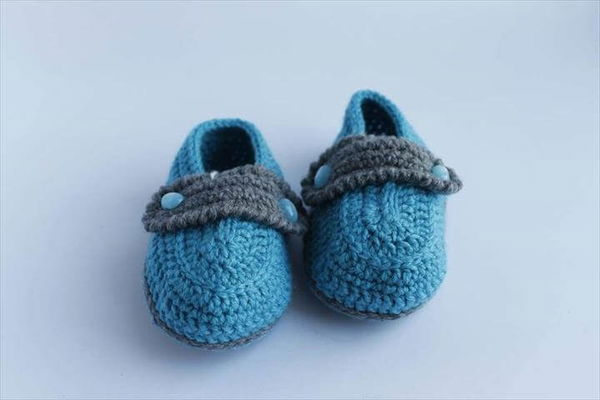 Crochet Baby Booties Cornflowerblue Fileld - Booties