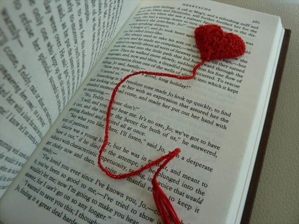 bookmark yourself tinker creative crochet red heart