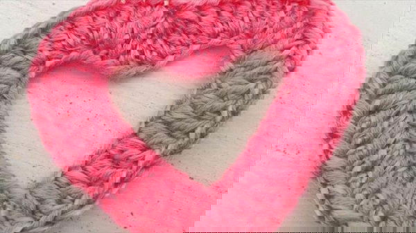 Crochet Heart To Apply On Clothes - DIY Crafts Tutorial 