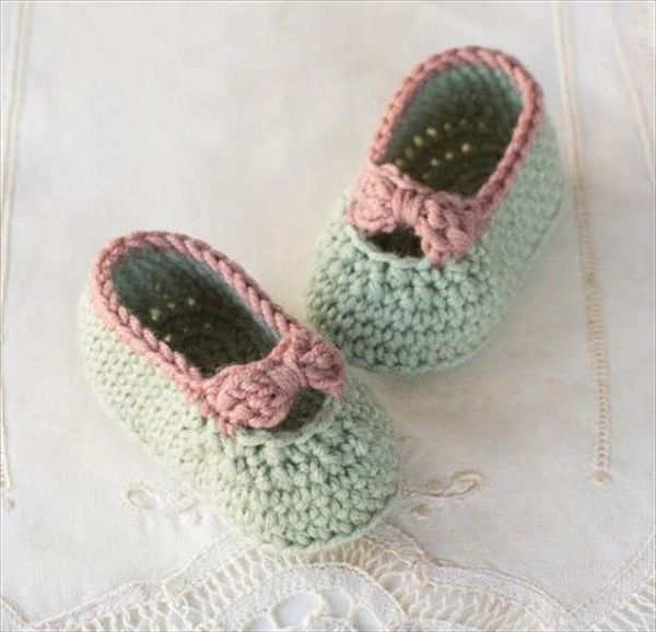 Craft, Crochet, Create: Little Lady Baby Booties - Free Crochet Pattern