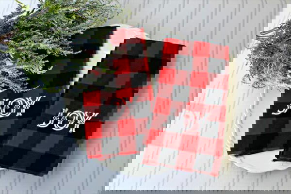 Easy DIY Red and Black Buffalo Check Cloth Bandana Napkins made with Chalk Couture Peace Joy