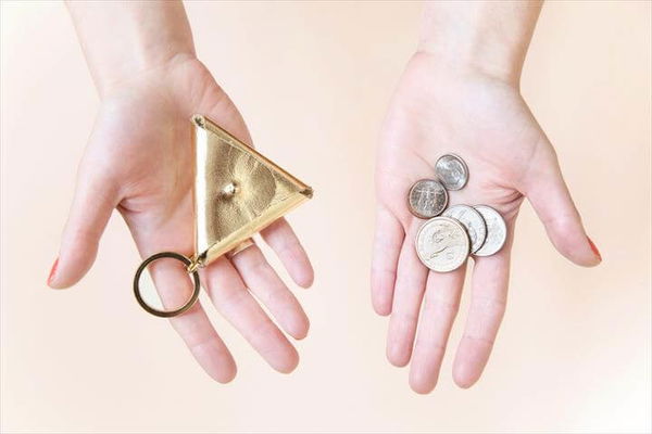 Give Your Key Chain a Major Upgrade with This Chic (and Functional) DIY Pouch