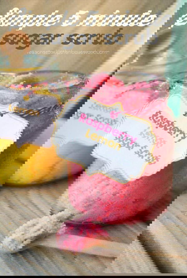 5 minute Simple Sugar Scrub Recipes with printable gift tags