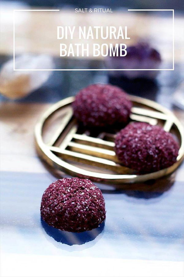 DIY Natural Bath Bomb Recip