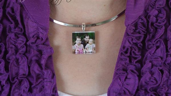 Cute Mother's Day Photo Necklace