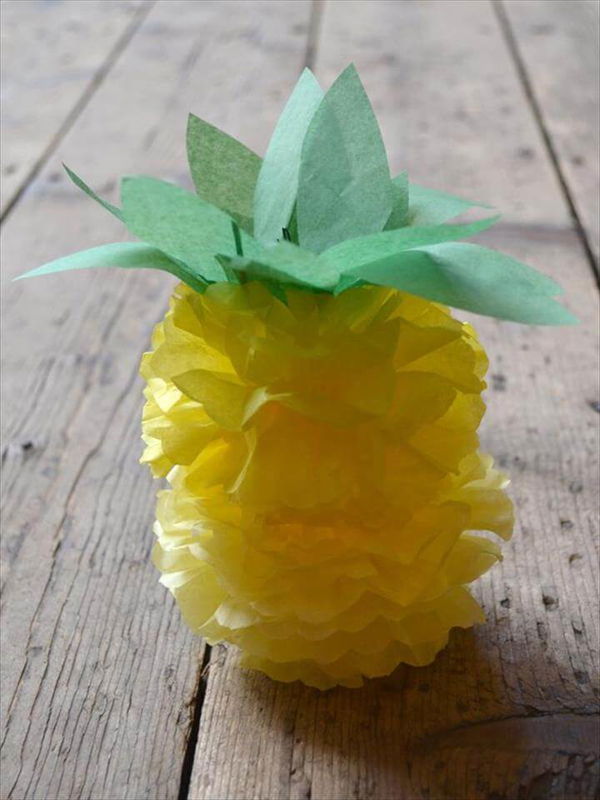  paper pom pom pineapple