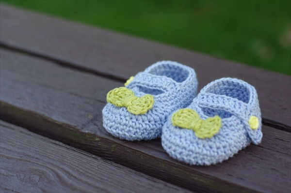 Free Crochet Pattern for Baby Booties