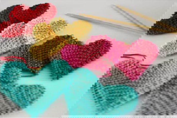 lovely knit hearts, simple and quick, knit, knitting ,Valentines Day, hearts