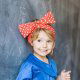 LOVE the red headscarf!