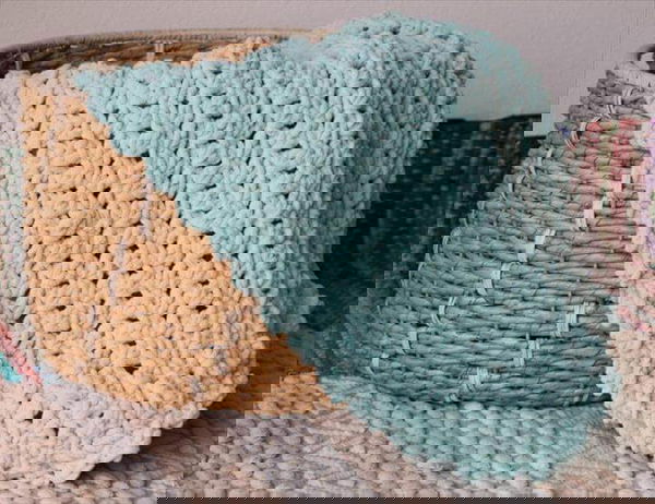 easy crochet blanket