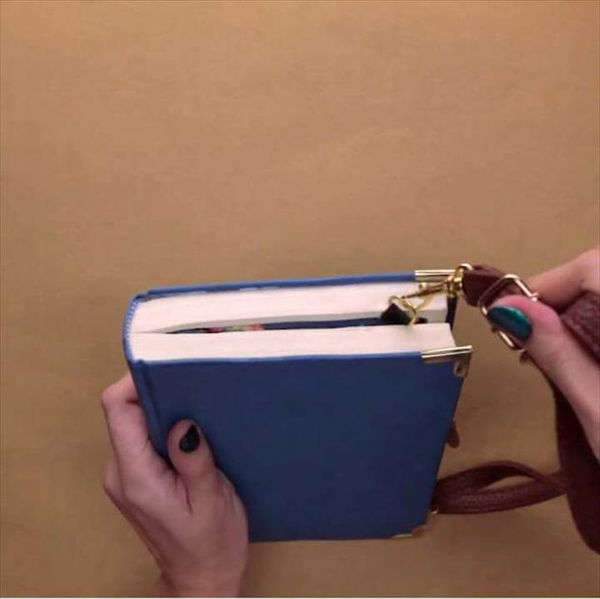 DIY Book Clutch | DIY Projects