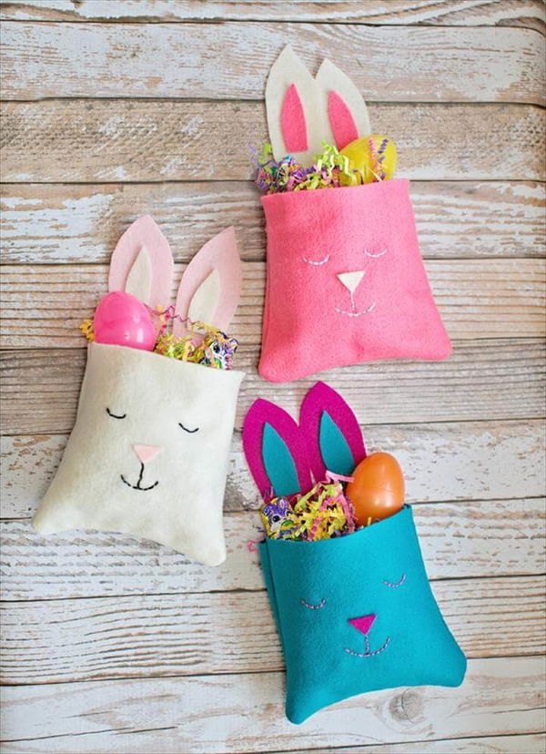 DIY FELT BUNNY FAVOR BAGS