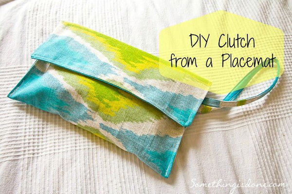 DIY Clutch from a Placemat