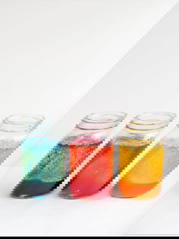 DIY Mason Jar Glitter Lava Lamps 