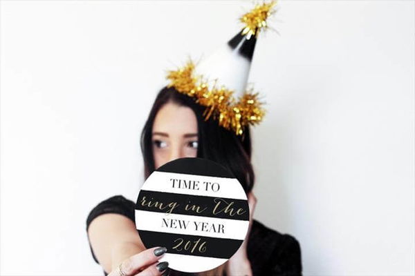 new years eve, diy party hats, DIY Glam NYE Party Hats