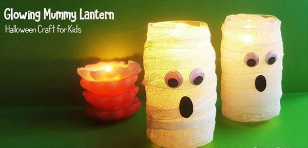 DIY Mason Jar Mummy Lantern Craft for Kids perfect for Halloween 