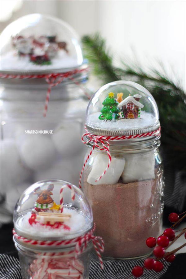 Mason Jar Lid Snow Globe