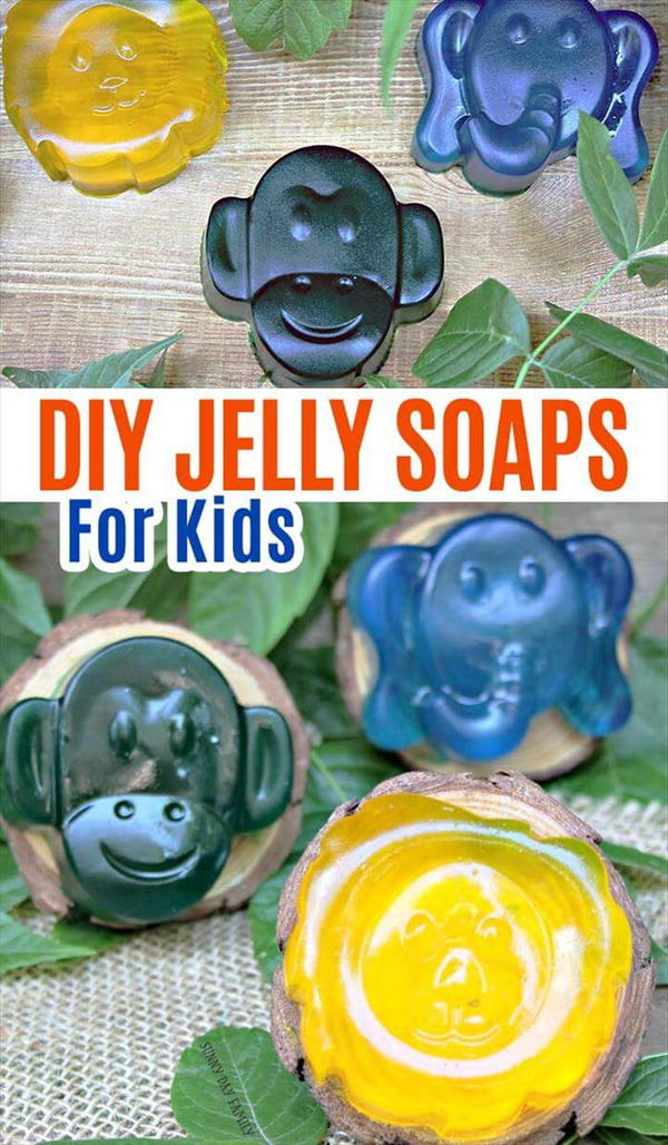 Homemade jelly soaps for kids! Soap jellies for kids with essential oils. DIY soap