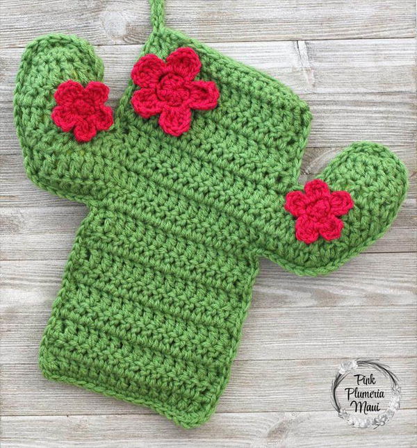 Crocheted Cactus Stocking, Crochet Cactus, Christmas Stockings, Crochet Patterns, Sewing Patterns, Free Crochet, Amigurumi, Crochet Projects, Christmas Crafts, Free Pattern, Crochet Cactus, Crochet Flowers, Cactus Decor, Free Crochet, Crochet Toys, Crochet Home Decor, Crochet Kitchen, Christmas Stockings, Crochet Designs, 