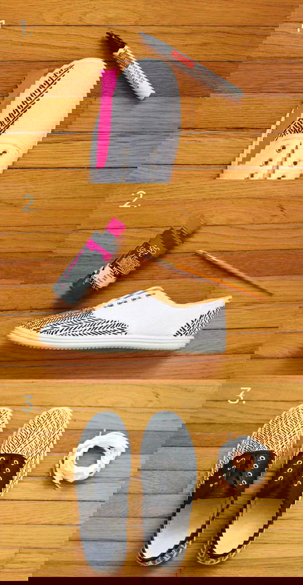 Diy black and white printed shoes