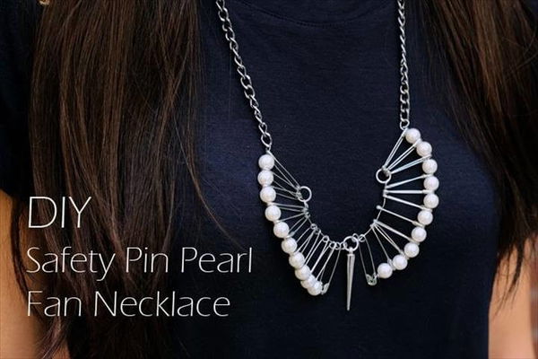 DIY Safety pin pearl fan necklace, Diy Jewelry Necklace, Jewelry Crafts, Pearl Necklace, Diy Jewelry Necklace, Jewelry Crafts, Pearl Necklace, Handmade Jewelry, Beaded Jewelry, Jewellery Diy, Jewelry Ideas, Jewelry Making, Safety Pin Crafts, Handmade Jewelry, Safety Pin Crafts, Safety Pins, Diy Necklace, Necklace Designs, Pearl Necklace, Diy Couture, Diy Fashion, Fashion Hacks, Diy Clothes, Beaded Jewelry, Jewellery Diy, Jewelry Ideas, Jewelry Making, Safety Pin Crafts,