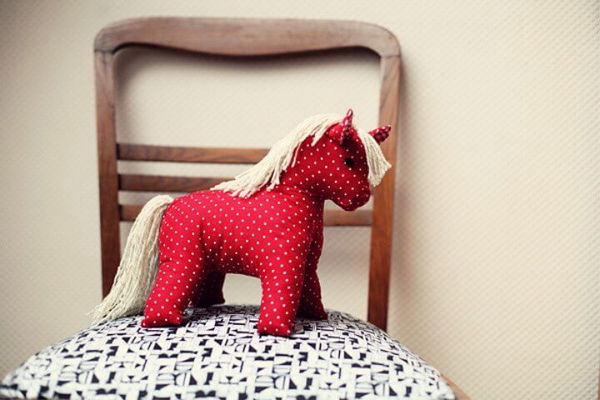 1950’s toy horse