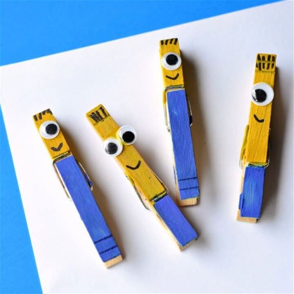 Clothespins Minions DIY craft activity for a Minions themed party 