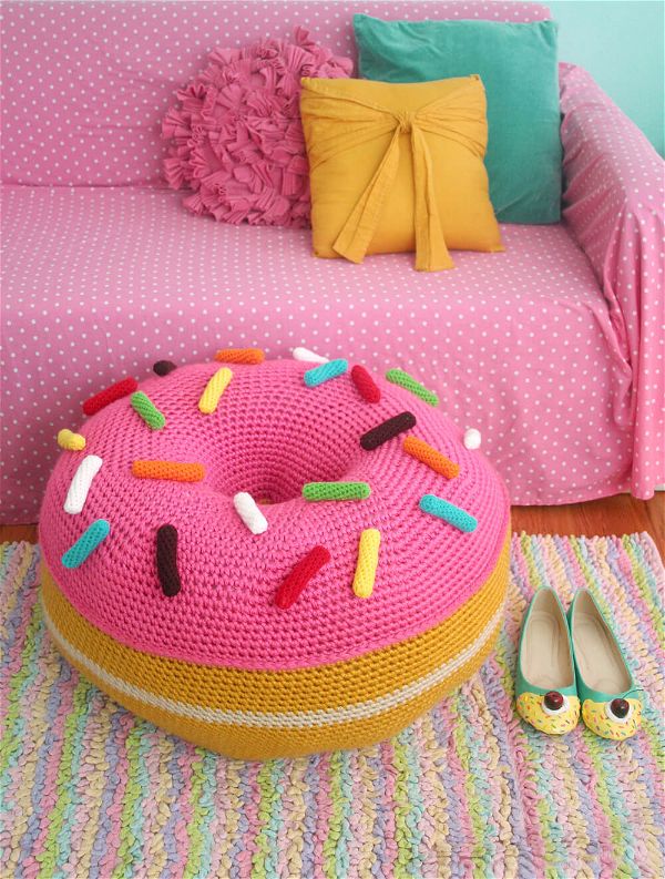 Crochet a Donut Floor Cushion from Twinkie Chan’s Crocheted Abode a la Mode!