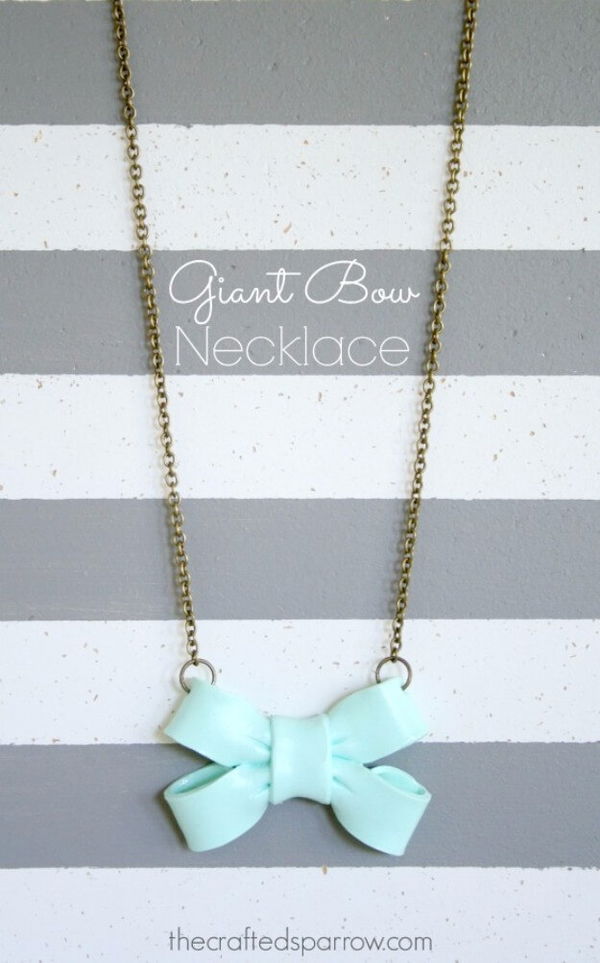 Giant Bow Necklace