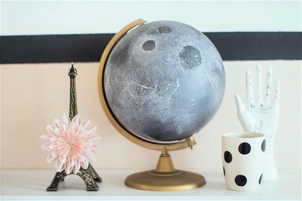 DIY TO THE MOON AND BACK