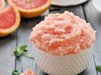 Whipped Grapefruit Mint Sugar Scrub